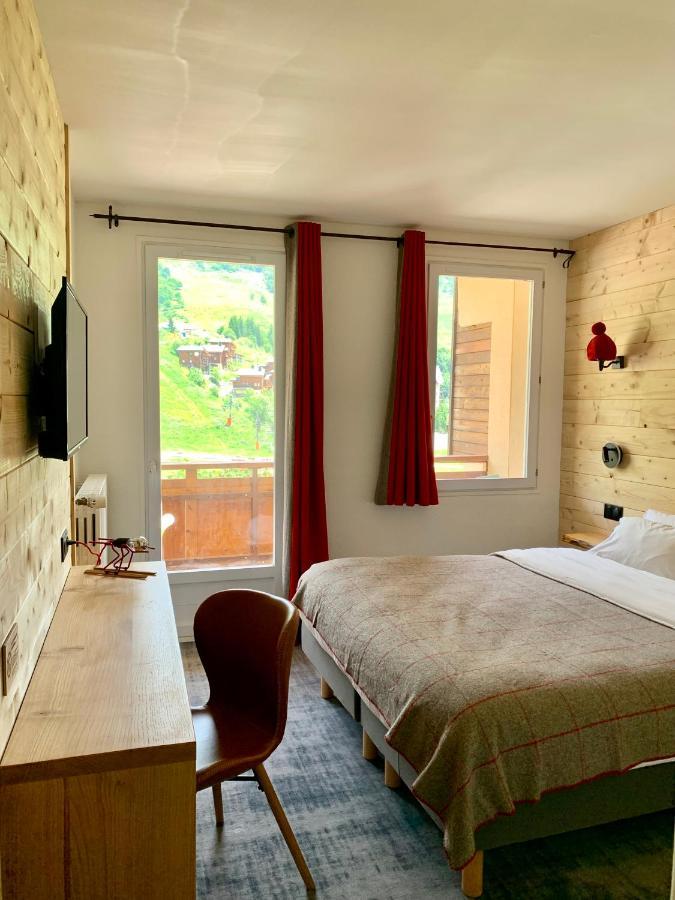 Hotel Lac Bleu 1650 Сен-Франсуа-Лоншам Экстерьер фото